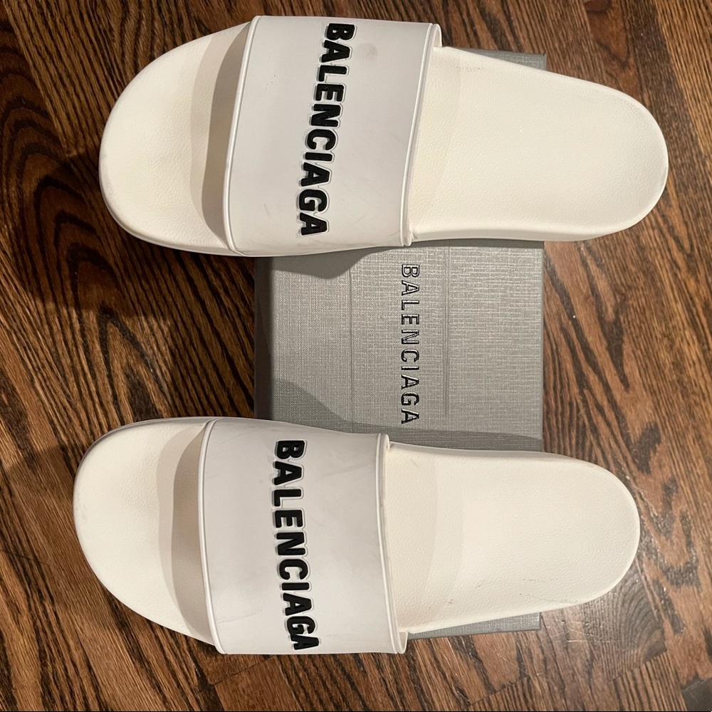 Men’s pool slide Balenciaga sandal